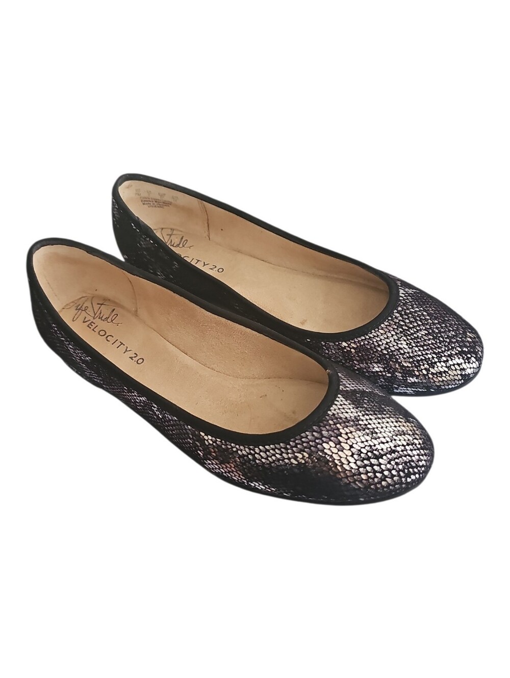 NIB Life Stride Velocity 2.0 Metallic Snake-Print Ballet Flats - Black/Silver
